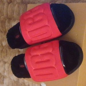 UGG Women's Red and Black Plush Slide Sandals